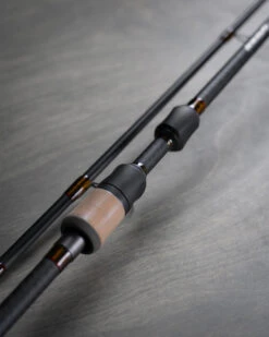 Bite Of Bleak Akakabuto Counter-Strike Spinning Rod 7'4'' 5-20g M X-Fast. 2pc -Vis Lijn Pro Verkoopwinkel BOB 00 1873 9